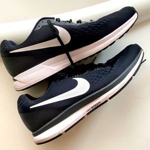 Nike air zoom running shoes men